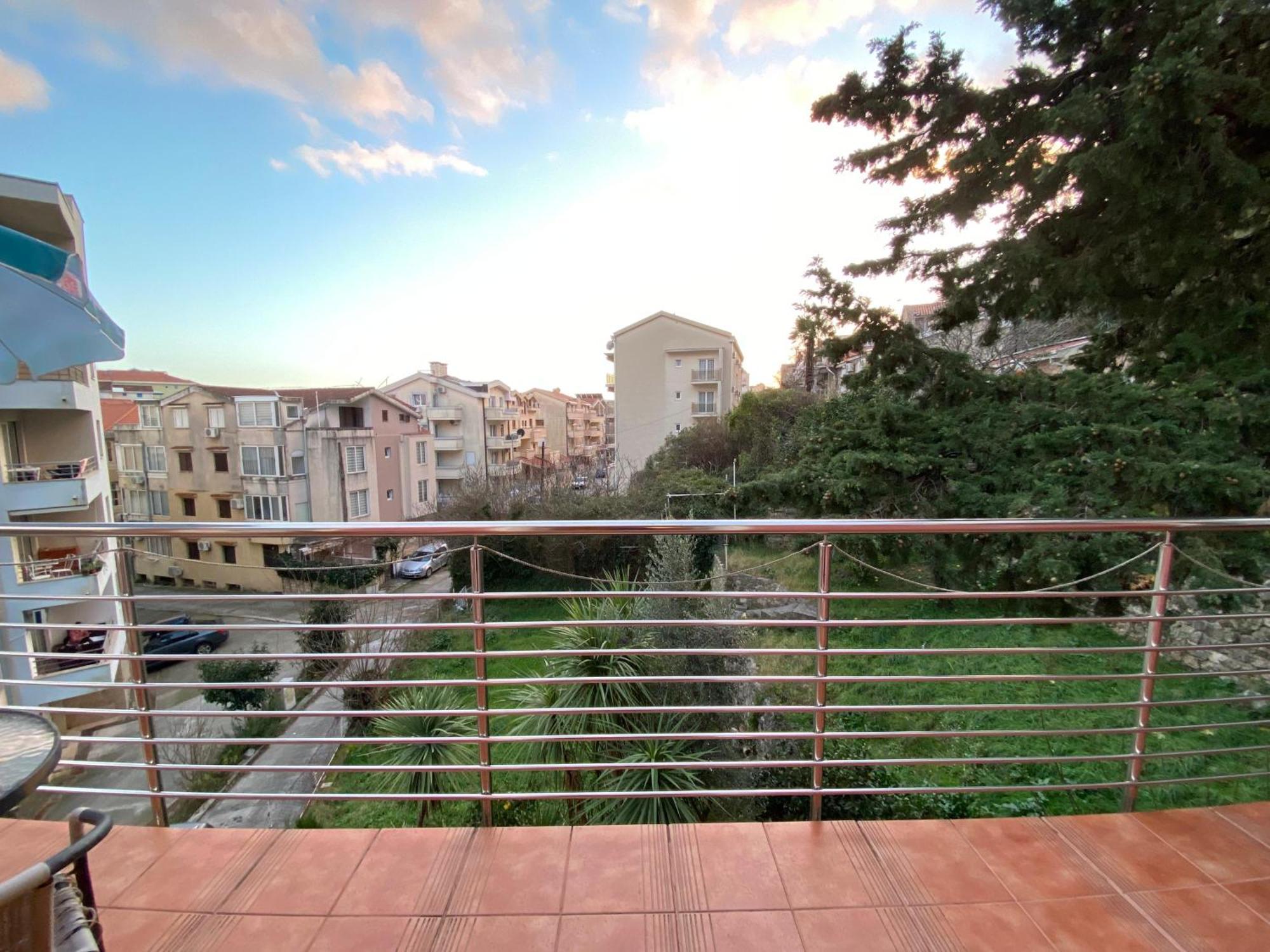 Markovic Aparthotel - Budva Becici Hotel Luaran gambar