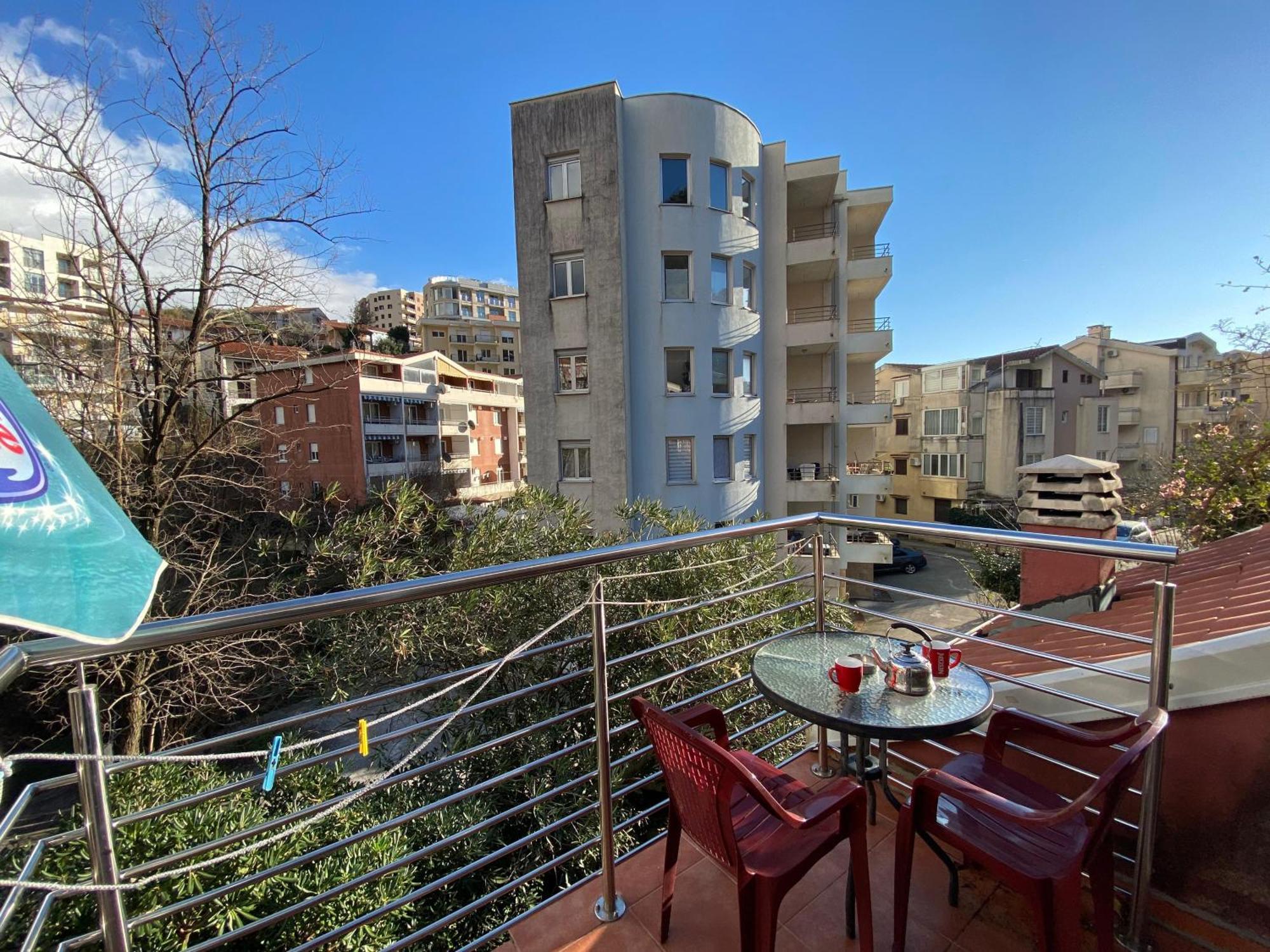 Markovic Aparthotel - Budva Becici Hotel Luaran gambar